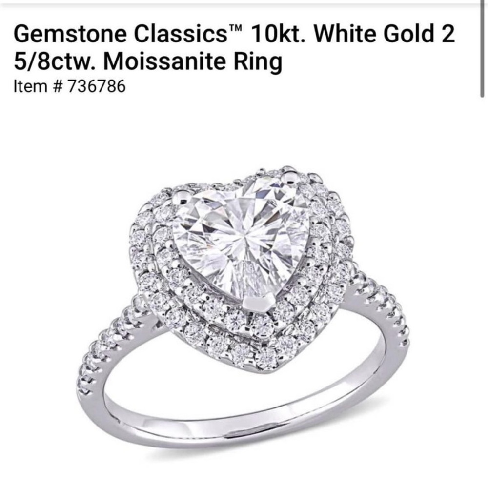 10k moissanite heart ring